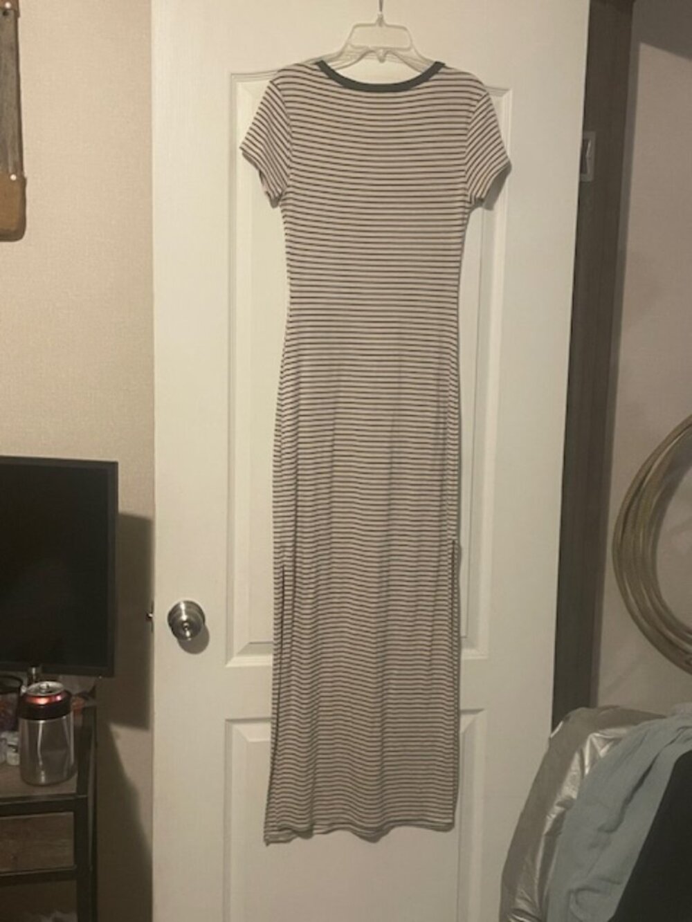 Olivia Rae Striped Maxi Dress NWOT - Picture 3 of 3